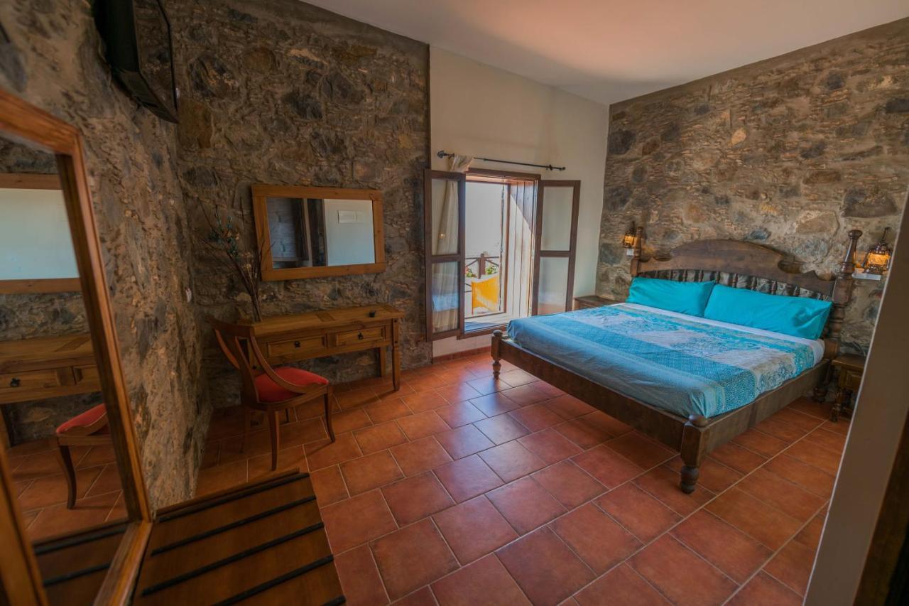 Hotel Rural Huerto Viejo Tesejerague Eksteriør billede